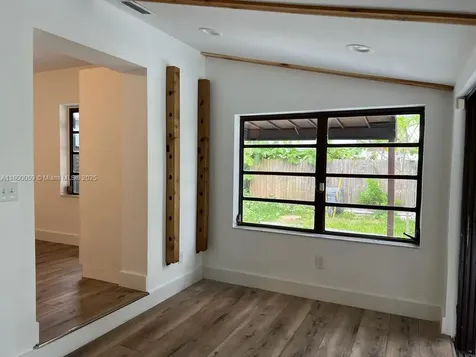 14825 Garden Drive Miami FL 33168