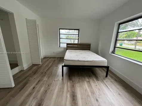 14825 Garden Drive Miami FL 33168