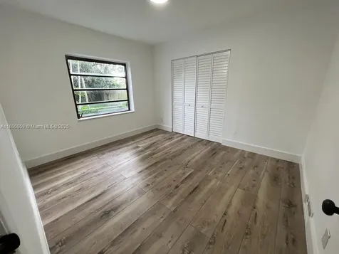 14825 Garden Drive Miami FL 33168