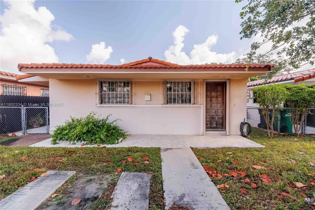 6723 SW 13th Terrace Miami FL 33144