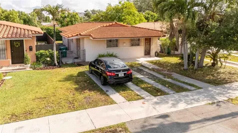 6723 SW 13th Terrace Miami FL 33144