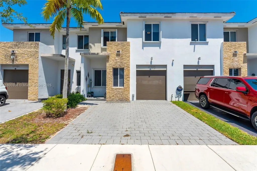 17705 SW 150th Court Miami FL 33187