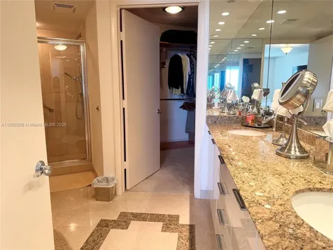 18911 Collins Avenue Sunny Isles Beach FL 33160