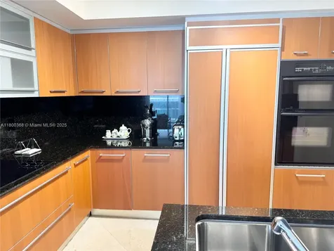 18911 Collins Avenue Sunny Isles Beach FL 33160