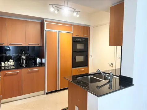 18911 Collins Avenue Sunny Isles Beach FL 33160