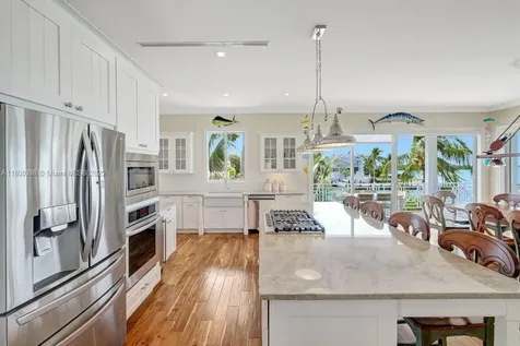 162 Bayview Drive Islamorada FL 33036