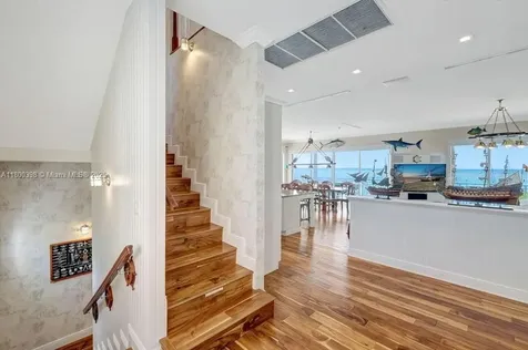 162 Bayview Drive Islamorada FL 33036
