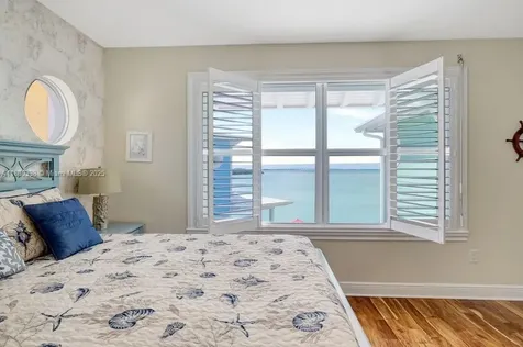 162 Bayview Drive Islamorada FL 33036