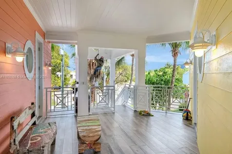 162 Bayview Drive Islamorada FL 33036