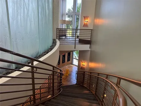 2641 N Flamingo Road Sunrise FL 33323