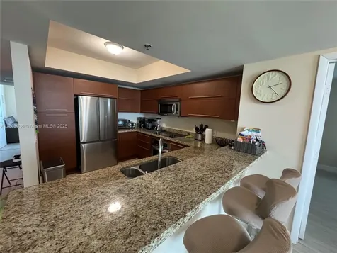 2641 N Flamingo Road Sunrise FL 33323