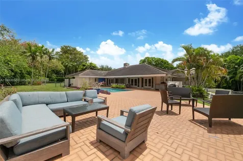 8290 La Rampa Street Coral Gables FL 33143
