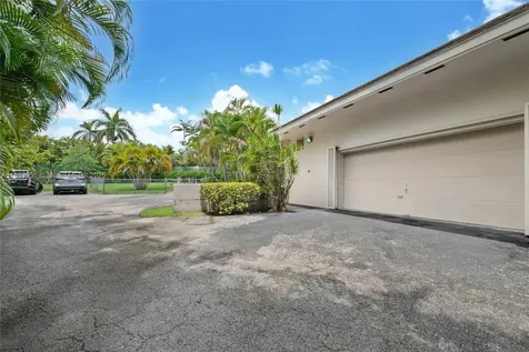 8290 La Rampa Street Coral Gables FL 33143