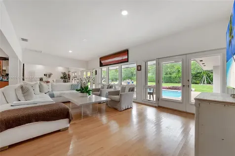 8290 La Rampa Street Coral Gables FL 33143