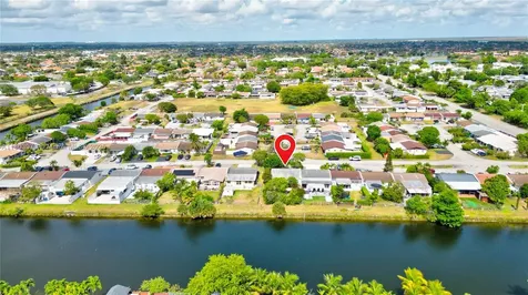 1913 SW 129th Court Miami FL 33175