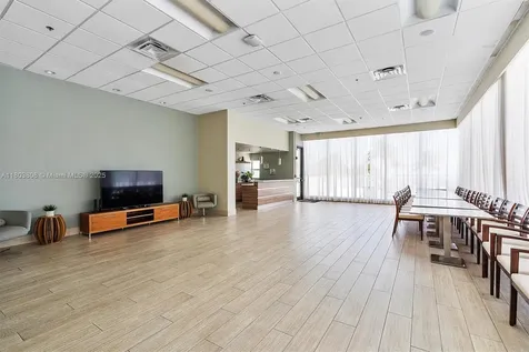 9511 Collins Avenue Surfside FL 33154