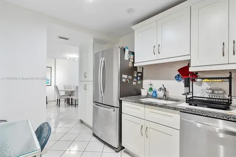 9511 Collins Avenue Surfside FL 33154