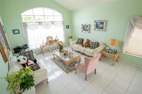 19121 NW 12th Street Pembroke Pines FL 33029
