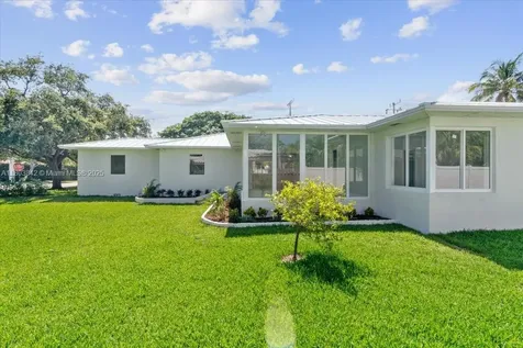1459 Jefferson Street Hollywood FL 33020
