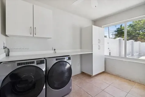 1459 Jefferson Street Hollywood FL 33020