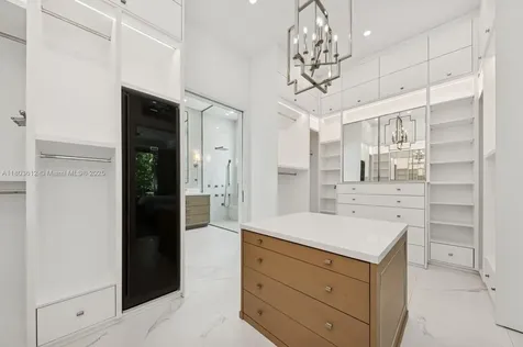 4898 Tropicana Avenue Cooper City FL 33330