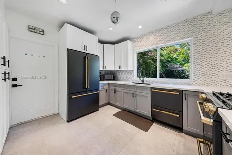 863 NE 90th Street Miami FL 33138
