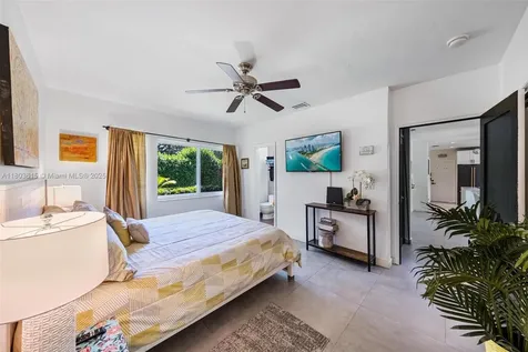 863 NE 90th Street Miami FL 33138