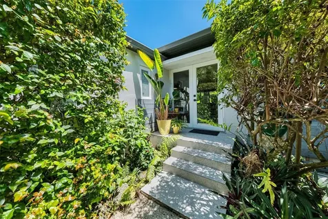 863 NE 90th Street Miami FL 33138