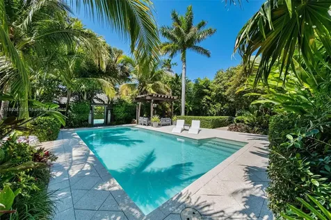 863 NE 90th Street Miami FL 33138