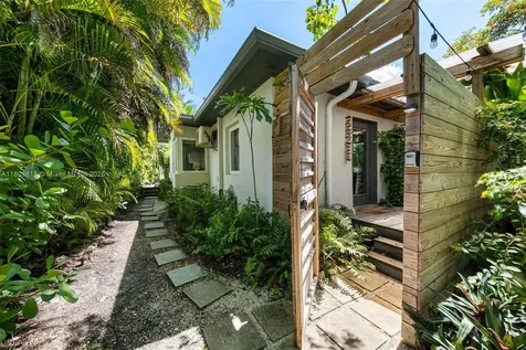 863 NE 90th Street Miami FL 33138