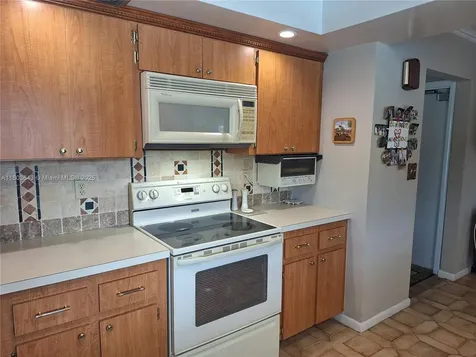 1101 SW 75th Terrace Plantation FL 33317