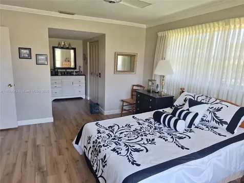 1101 SW 75th Terrace Plantation FL 33317