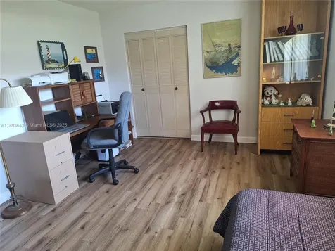1101 SW 75th Terrace Plantation FL 33317