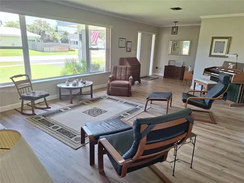 1101 SW 75th Terrace Plantation FL 33317