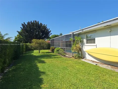 1101 SW 75th Terrace Plantation FL 33317