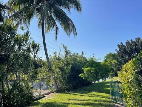 1101 SW 75th Terrace Plantation FL 33317