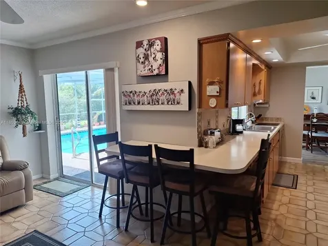 1101 SW 75th Terrace Plantation FL 33317