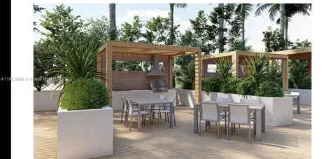 9 Island Avenue Miami Beach FL 33139