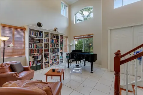 9248 SW 209th Terrace Cutler Bay FL 33189