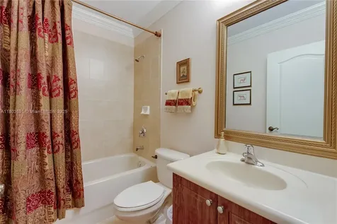 9248 SW 209th Terrace Cutler Bay FL 33189