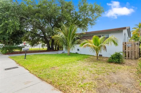 941 NW 76th Street Miami FL 33150