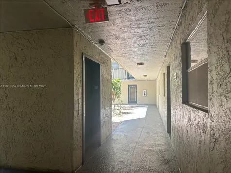 1820 N 81st Avenue North Lauderdale FL 33068