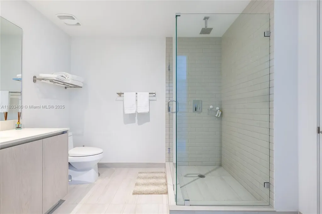4010 S Ocean Drive Hollywood FL 33019