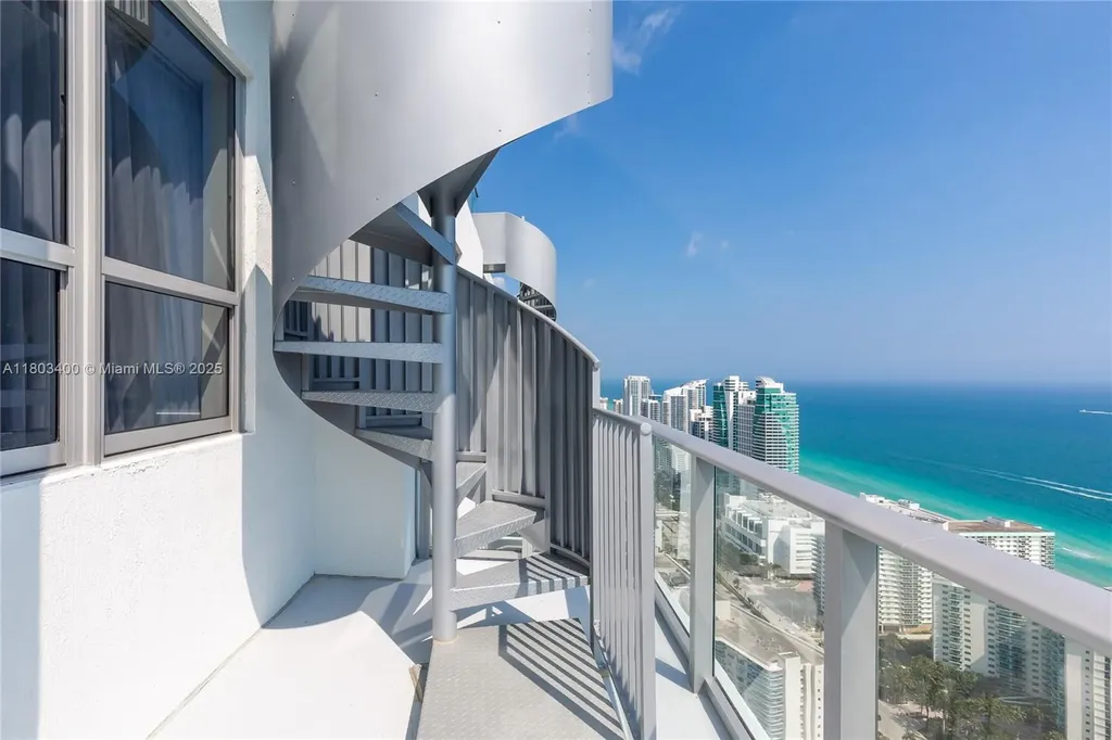4010 S Ocean Drive Hollywood FL 33019