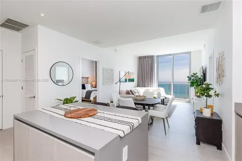 4010 S Ocean Drive Hollywood FL 33019