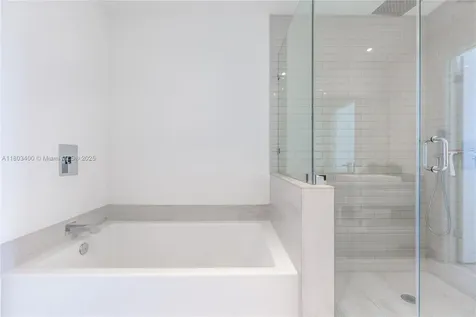 4010 S Ocean Drive Hollywood FL 33019