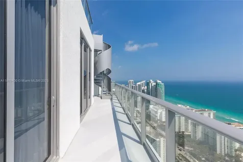4010 S Ocean Drive Hollywood FL 33019