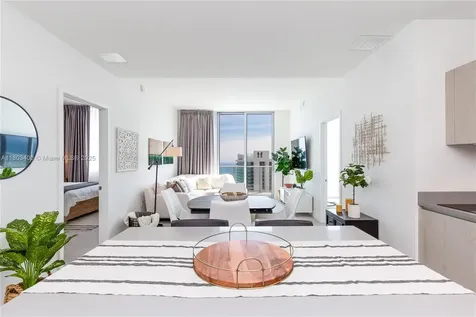 4010 S Ocean Drive Hollywood FL 33019