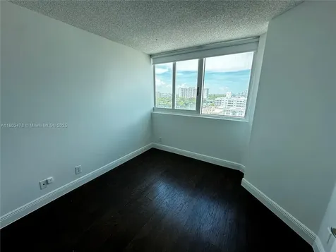 Miami Beach FL 33140