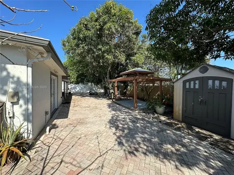 3520 NW 171st Terrace Miami Gardens FL 33056